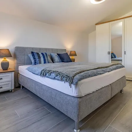 Lovely In With Kitchen Apartment Medulin
